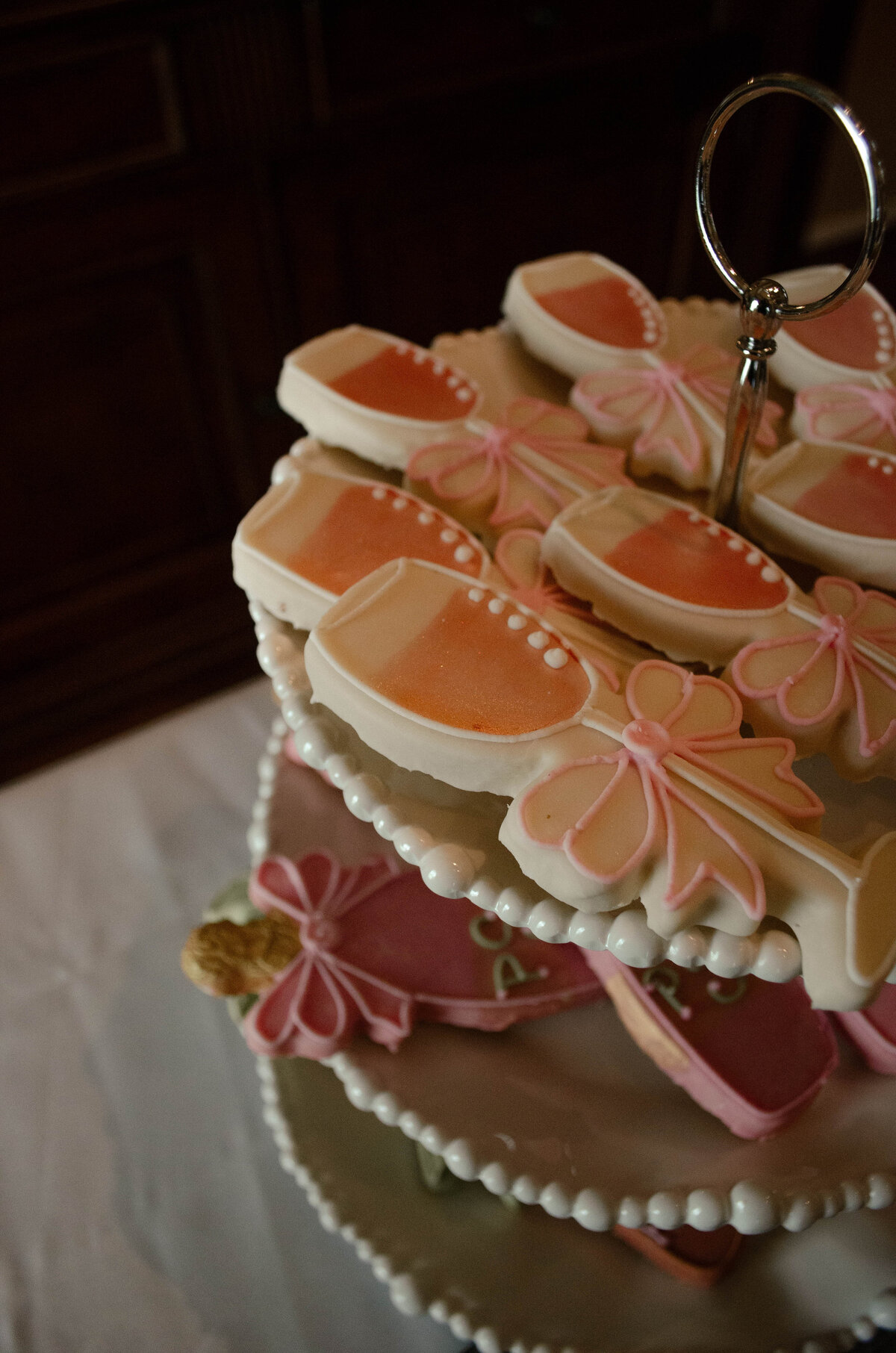 bridal shower cookie detail photo