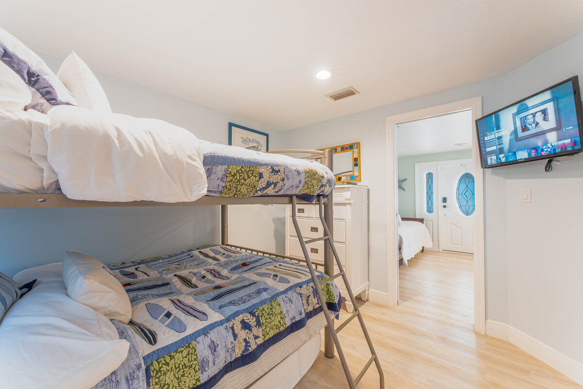 Bedroom 2 (3)