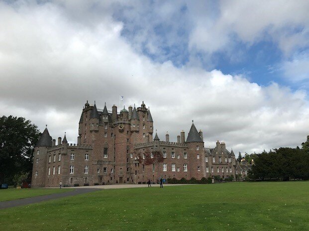 Travel_Scotland_Glamis_castle
