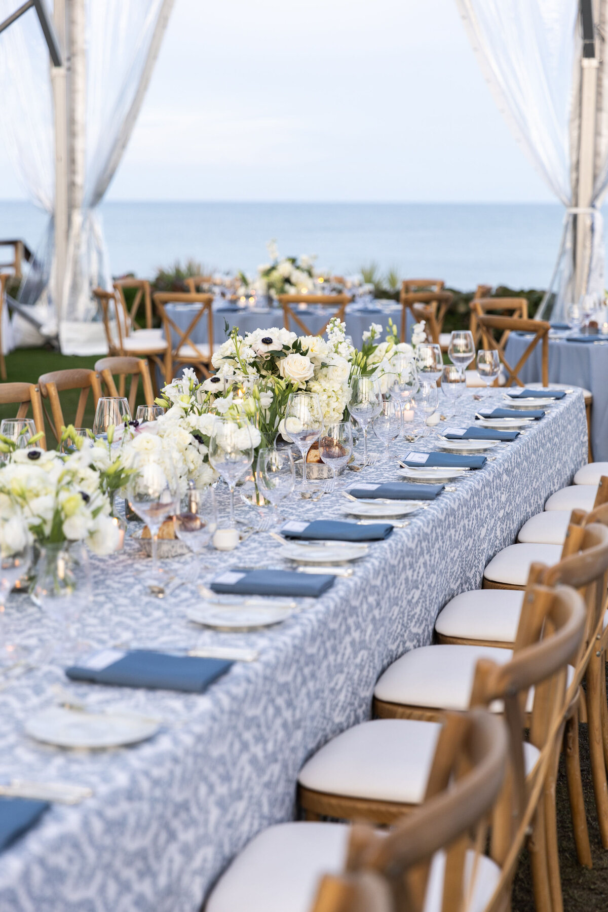 Palm Beach Jupiter Vero Beach wedding planner wedding design wedding coordination Florida wedding full service wedding planner full service wedding management South Florida wedding classic wedding design partial wedding planner destination wedding 38