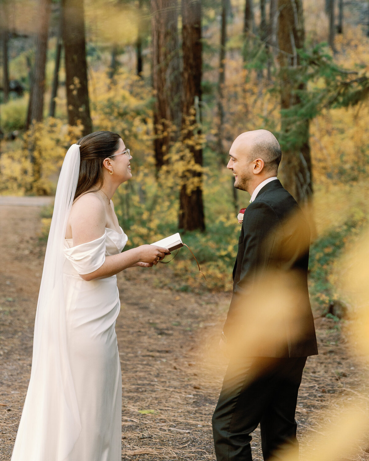 freestone_inn_mazama_washington_fall_wedding_photographer_04