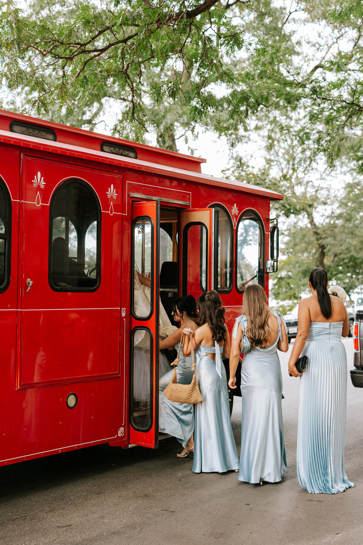 The Drake Hotel Chicago Wedding Photos-37