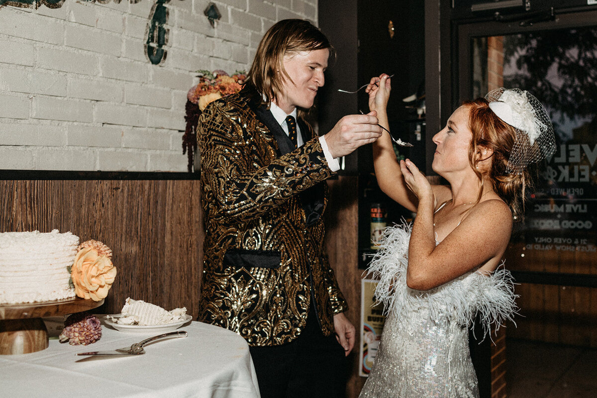 Logan and Caroline 2023_CakeCutting-5511