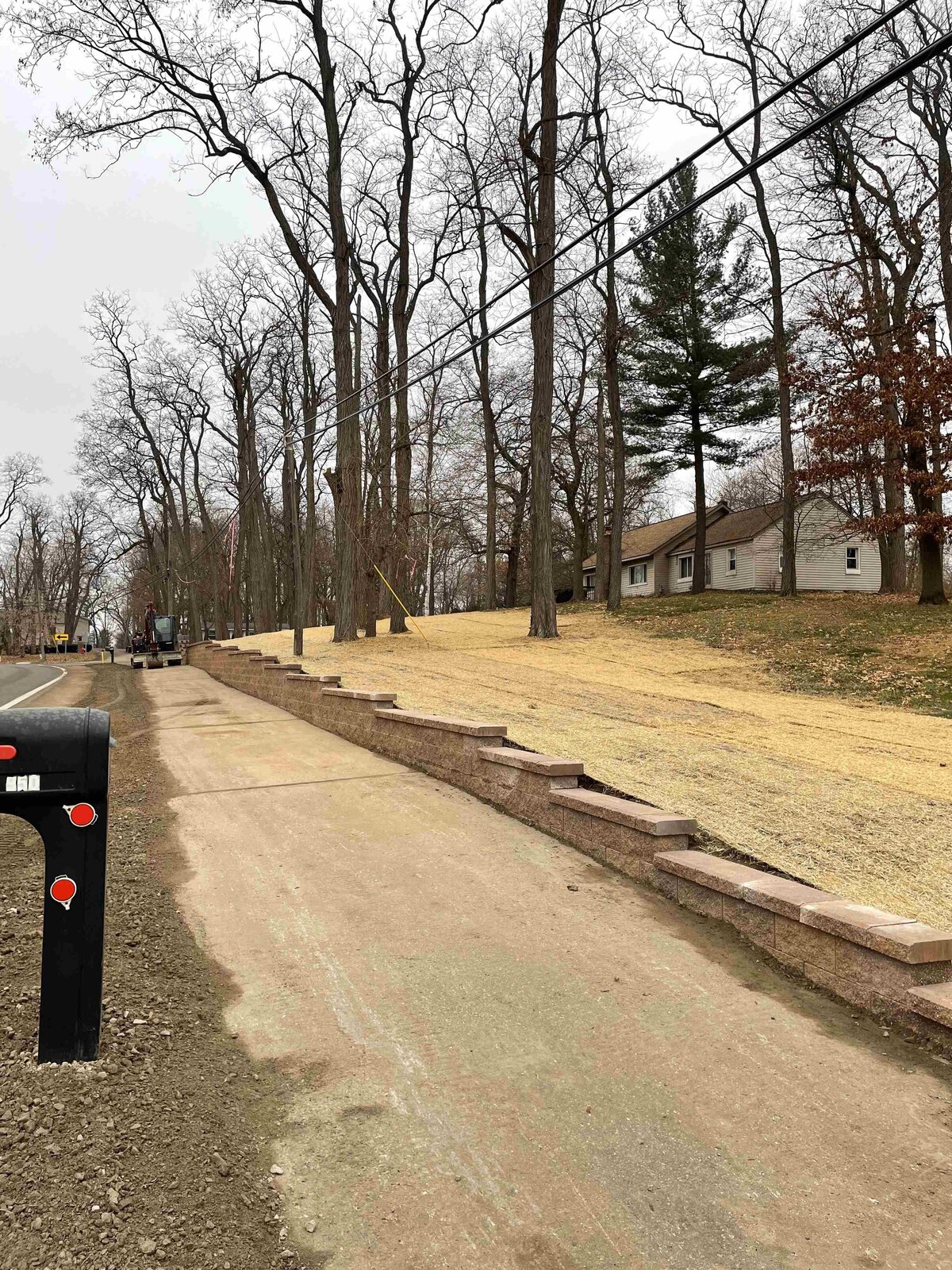 clarkston-road-lake-orion-pedestrian-pathway-repair-highland-services-grading-concrete