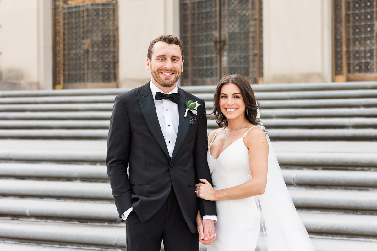 Alexis Fox Photography + Wedding + Regions Tower + Indianapolis + Indiana  (20 of 38)