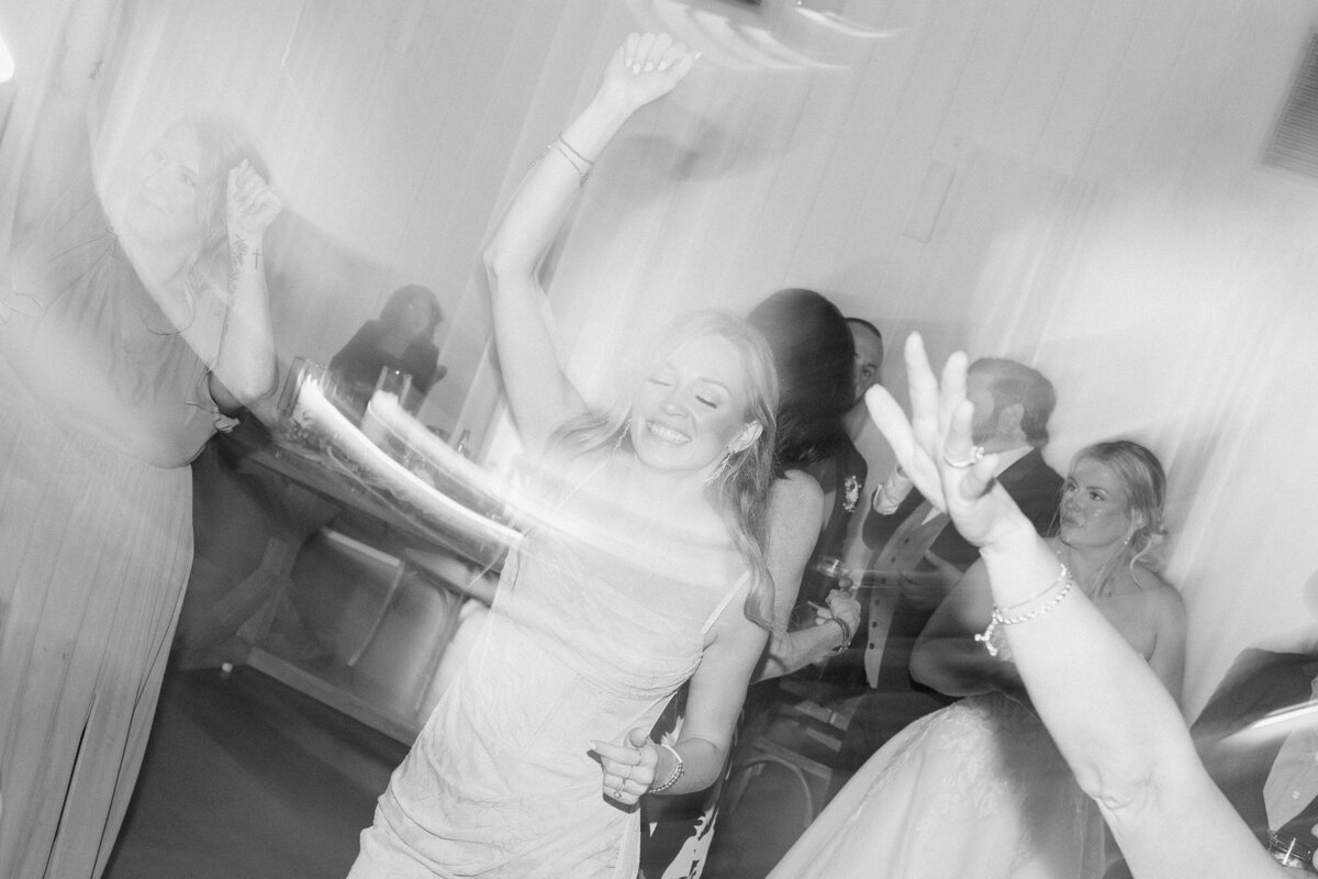 danielleandaaronsfarmhouseweddingkristinnicholephotography93