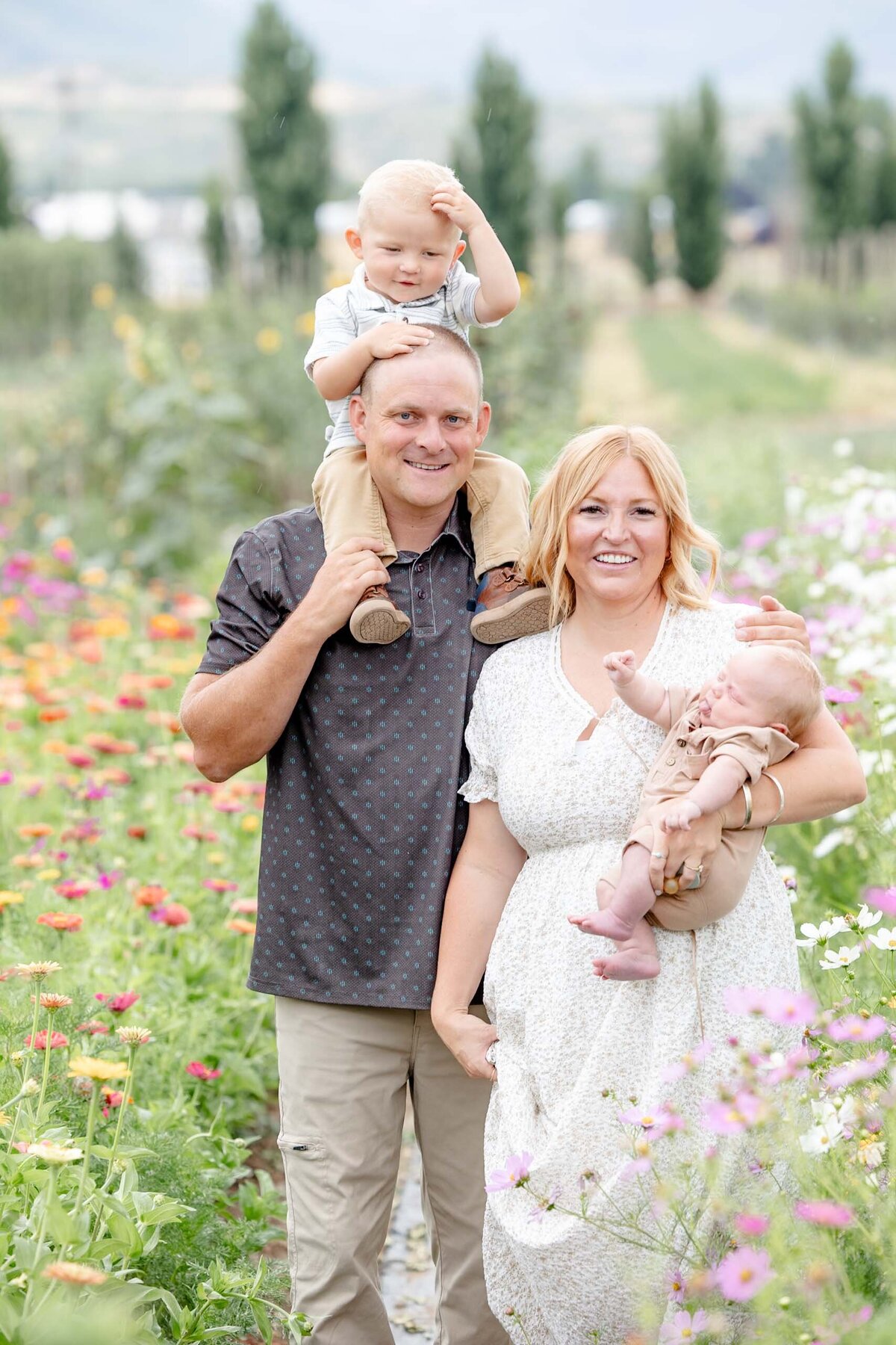 UT-County-Family-Session-Magnolia-And-Grace-Photography-Co-Flower-Garden-Session-Santaquin-AlysonC# (1)-26