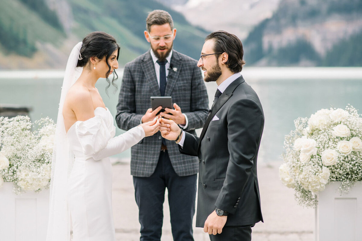 Wedding ceremony captured by Corrina Walker Photography, timeless and elegant wedding photographer in Calgary, Alberta. Featured on the Bronte Bride Vendor Guide.