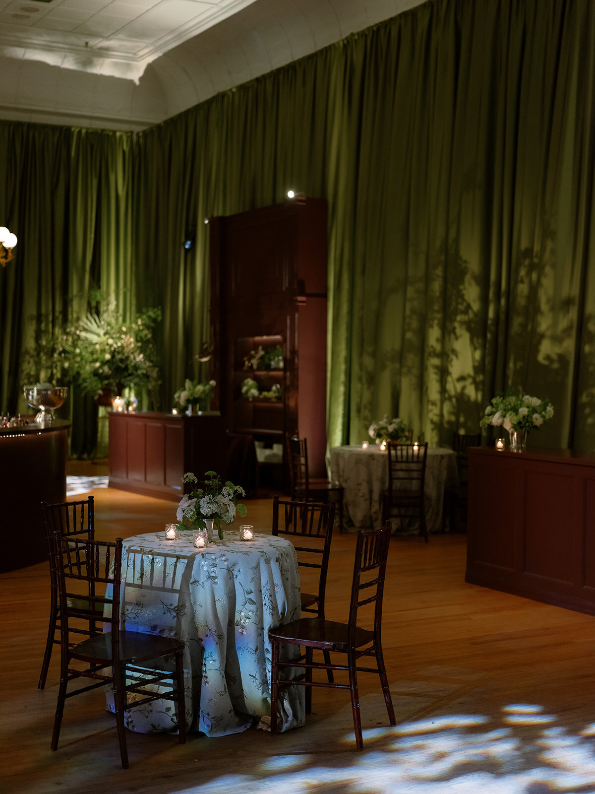 Classic Charleston Wedding with green draping at Hibernian Hall by Sarah Bradshaw 0201