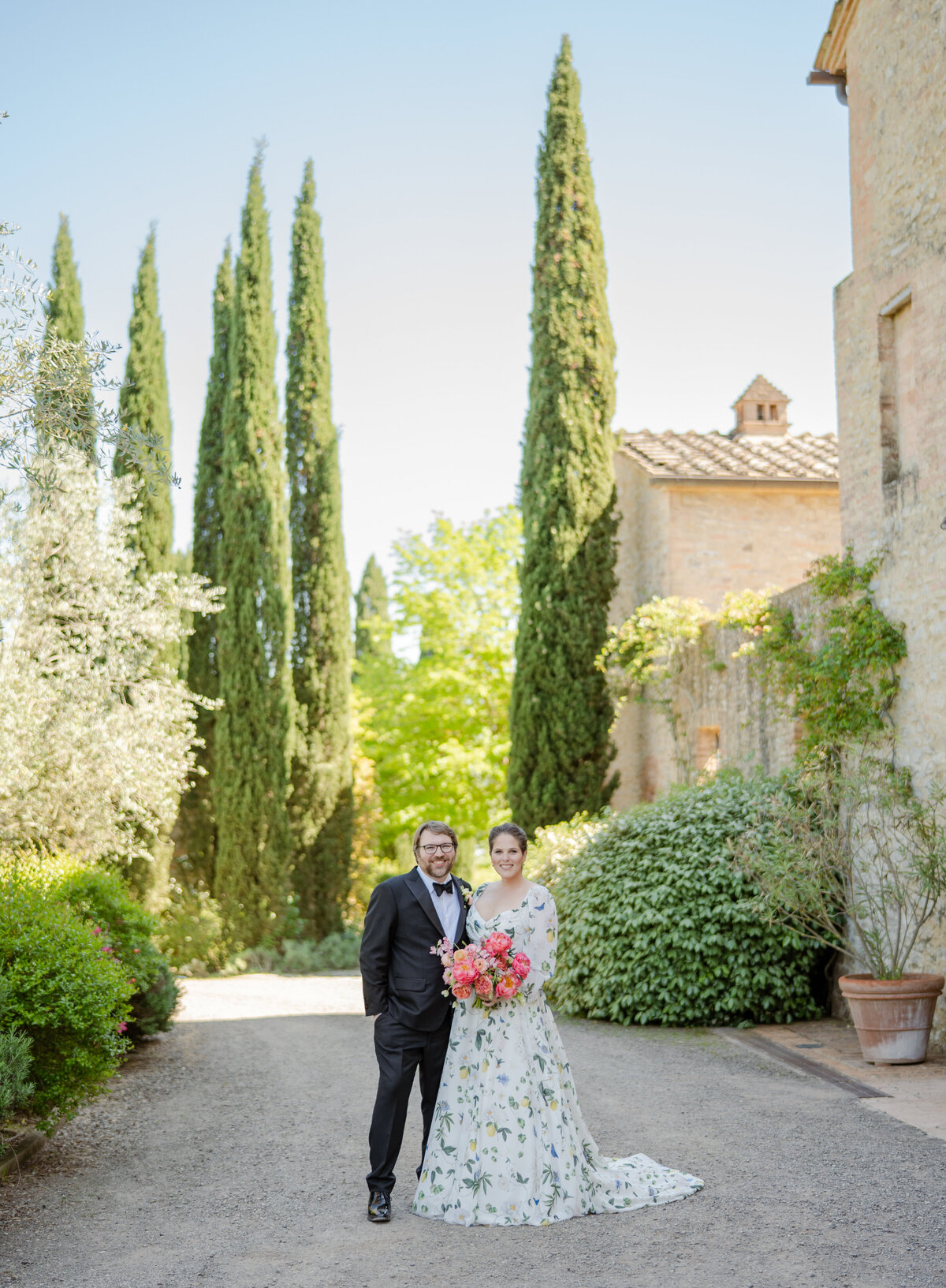 05-rebecca-yale-tuscany-floral-wedding-borgo-finocchieto