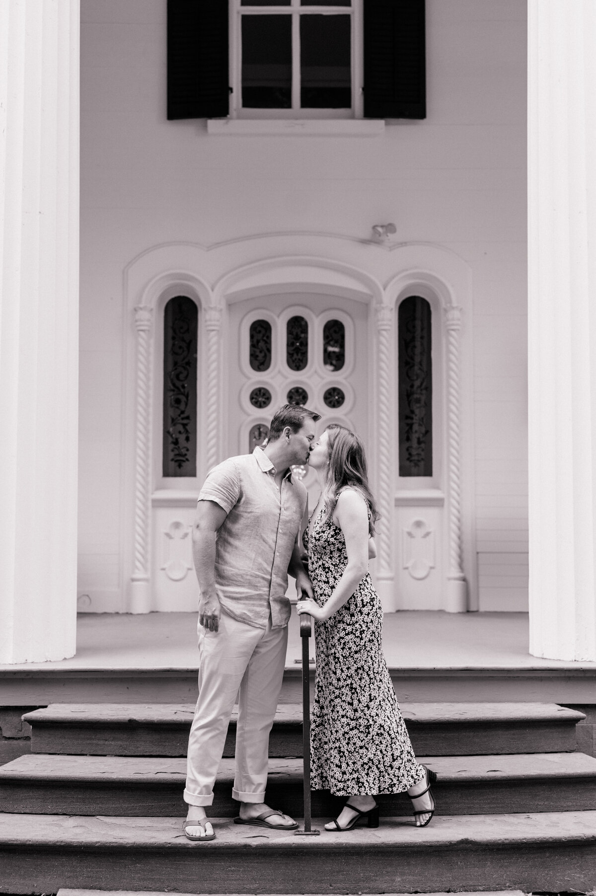 Burr-Mansion-Fairfield-Engagement-Session3