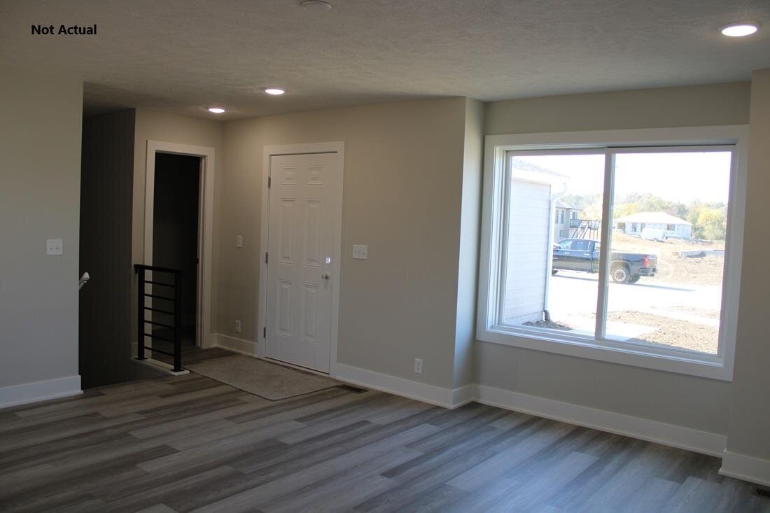 7610 N 50th Street New Construction Home Entry 2