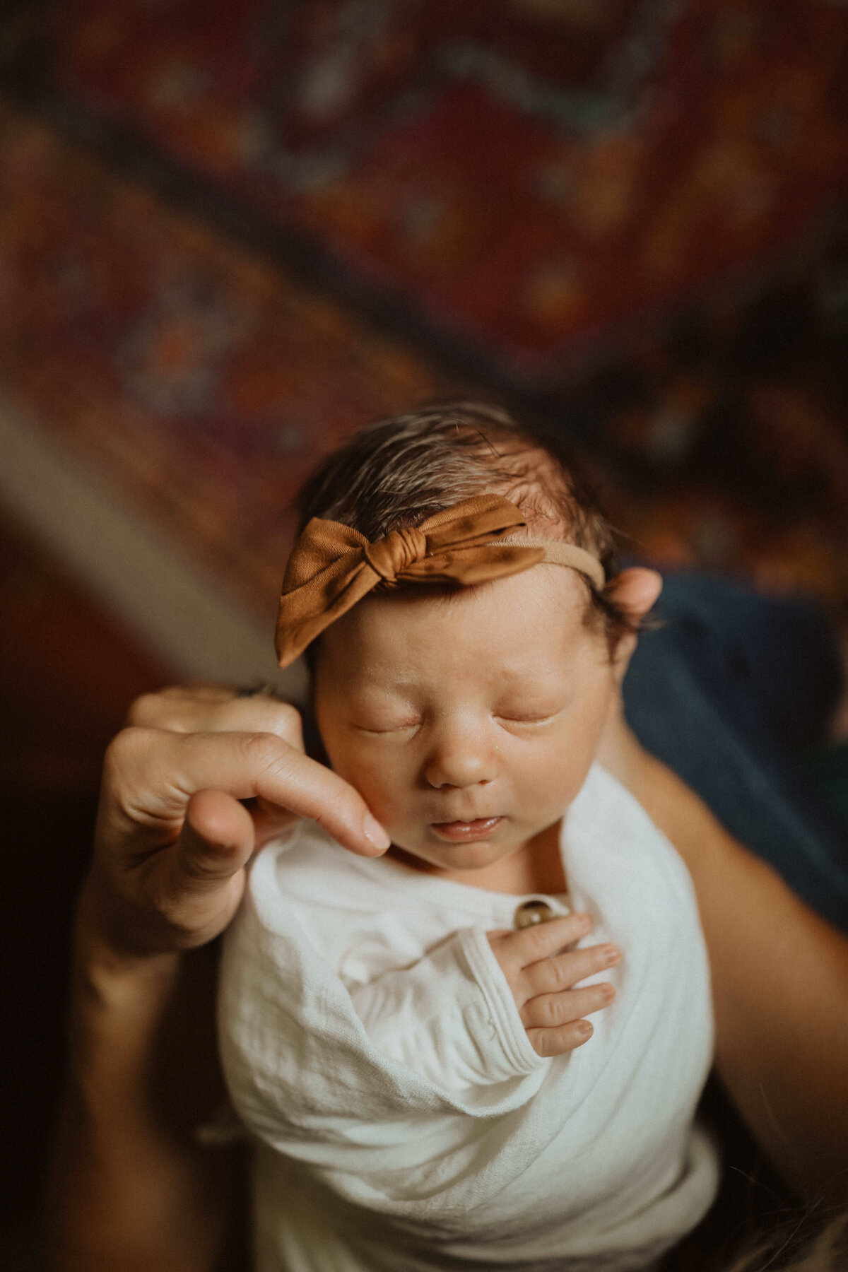 Newborn-Photographers-in-Des-Moines-Iowa-3357
