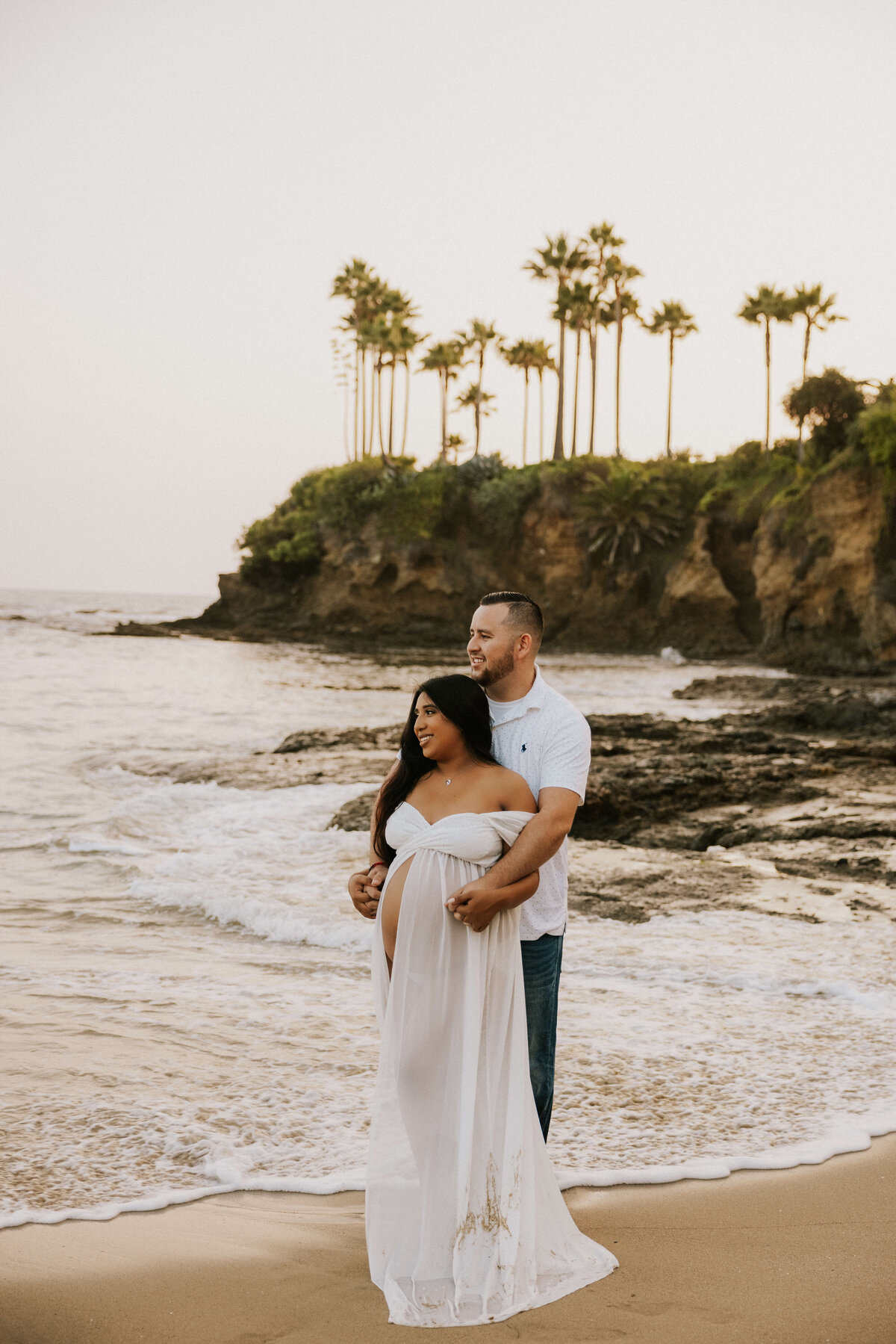 maternity-photoshoot-laguna-beach-baby-boy