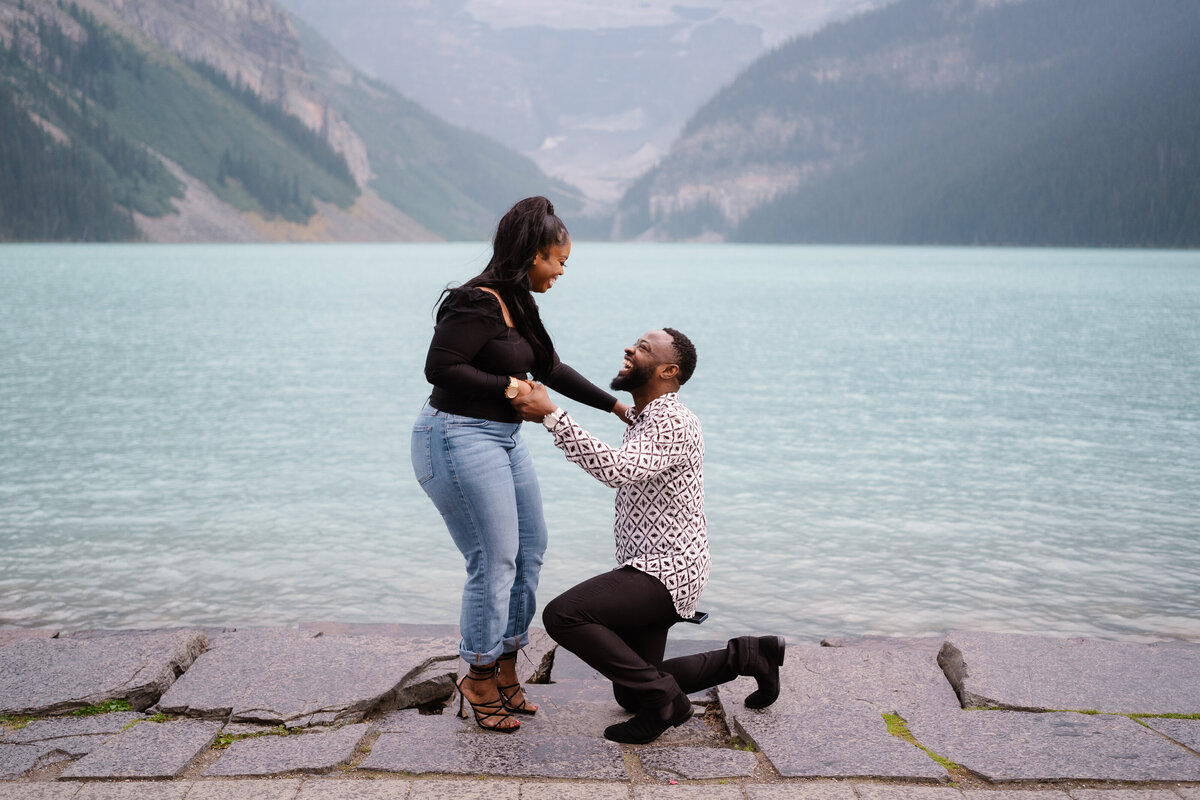 lake-louise-proposal-1