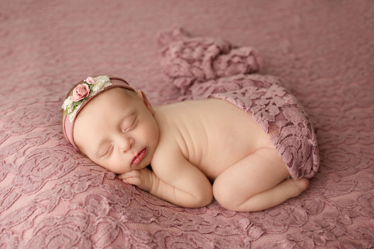 Brookfield-Newborn-Photographer-7