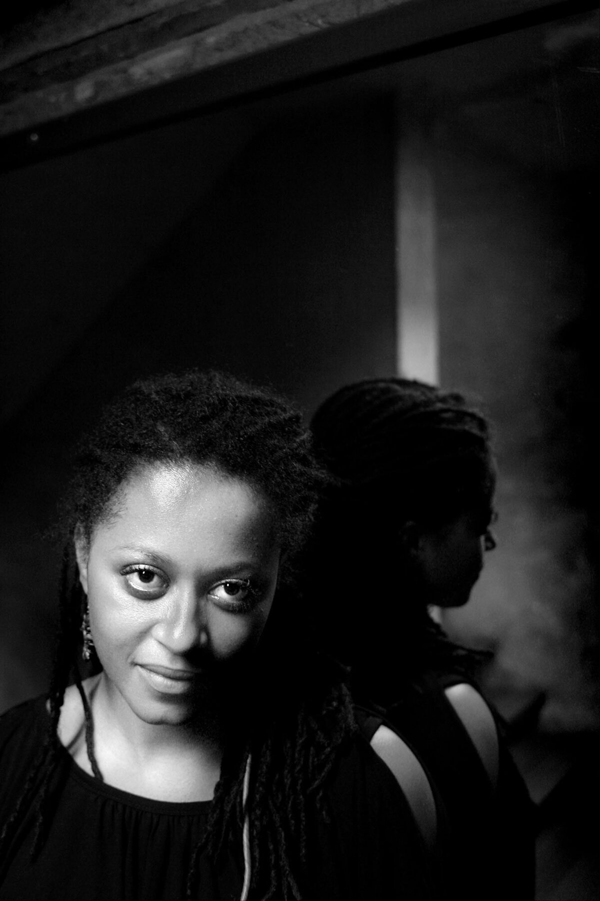 Bart Van der Moeren - BackOnFront - 131 - Sara Tavares