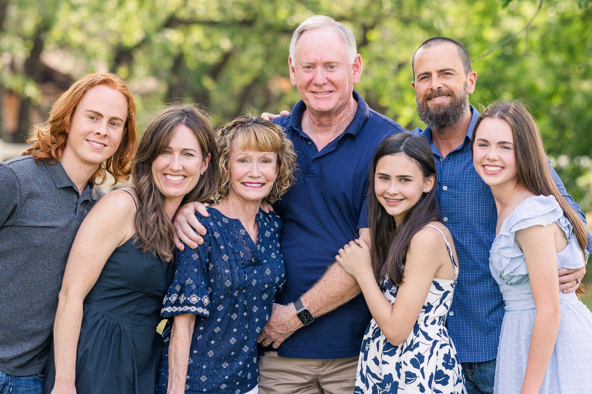 extended-family-photo-with-grandparents-green-acres-park-flower-mound-texas