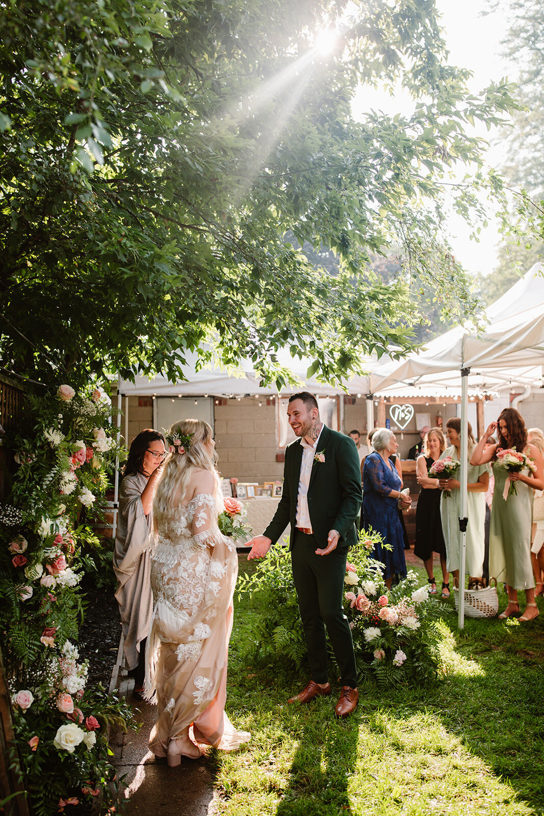 diy-backyard-wedding-ontario-photographer