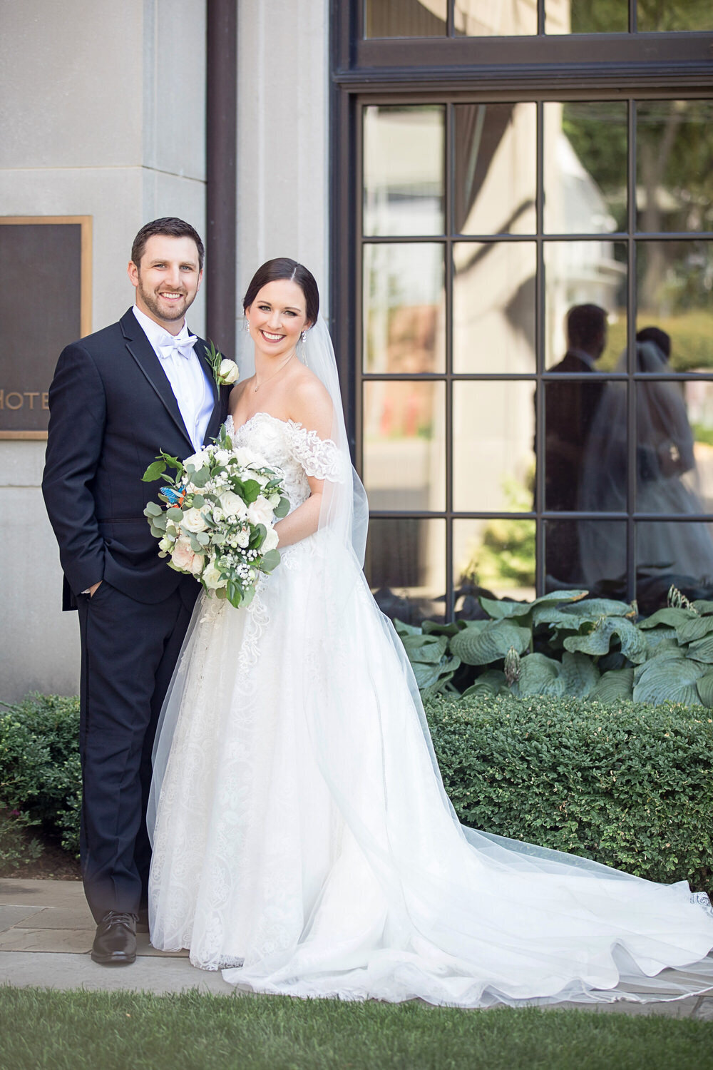 Metro-Detroit-Wedding-Photographer_137