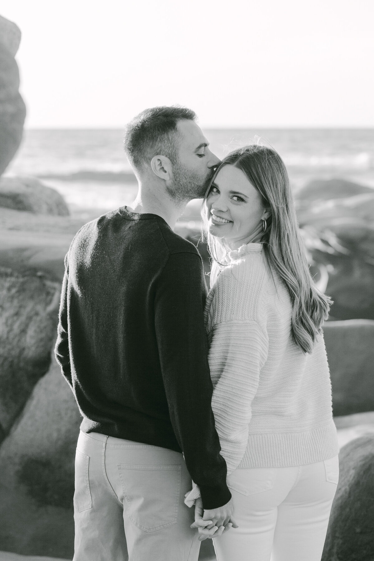 PERRUCCIPHOTO_WINDNSEA_BEACH_ENGAGEMENT_53