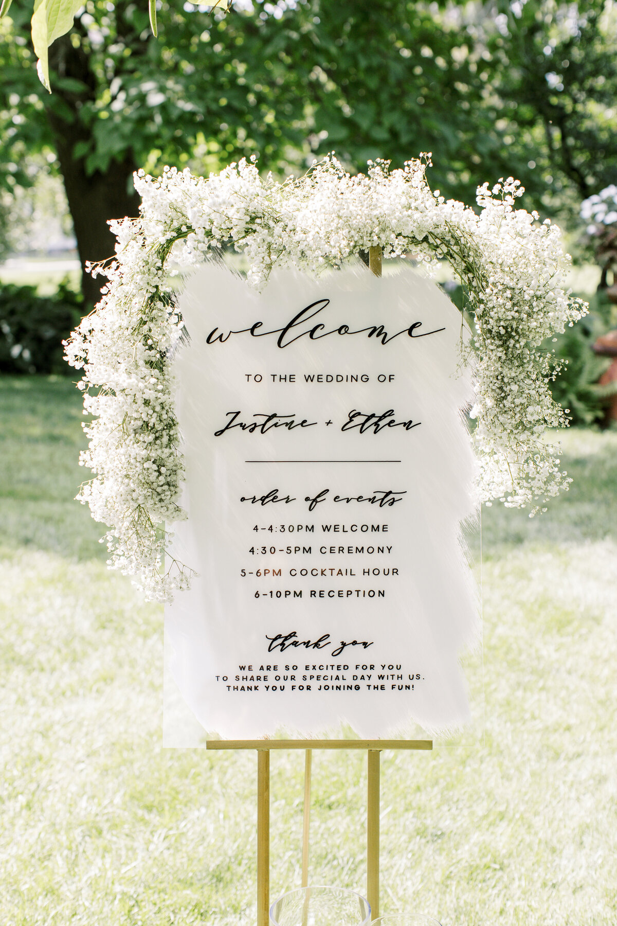 wedding-ceremony-sign-at-lion-rcok-farm