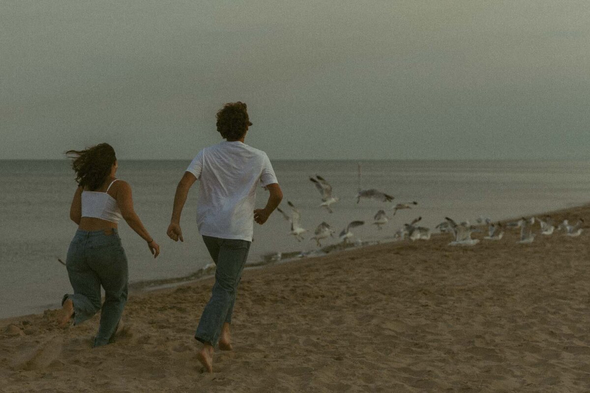 Lake-Michigan-Couple-84_3