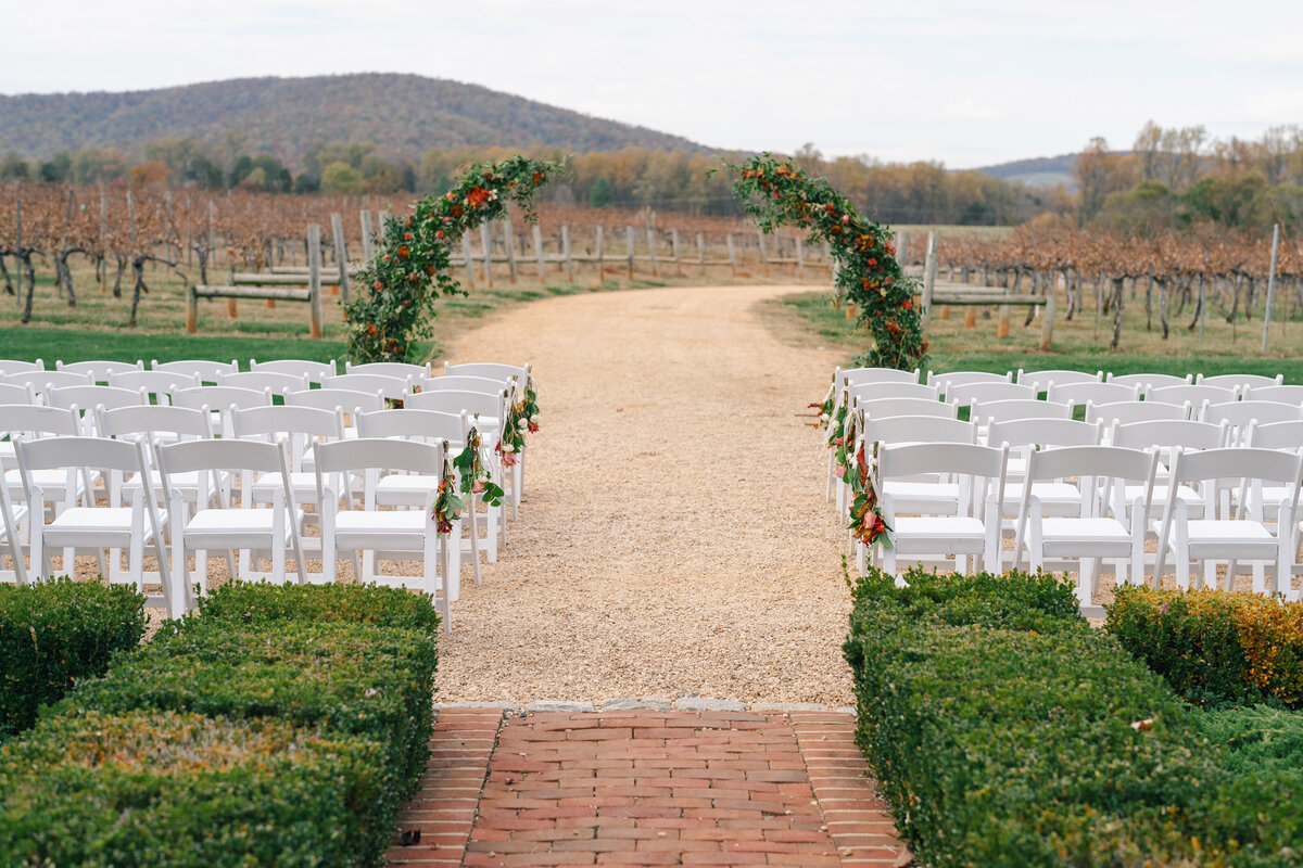 KeswickVineyardsWedding_JenniferFernPhotography_WashingtonDCWeddingPhotographer-215