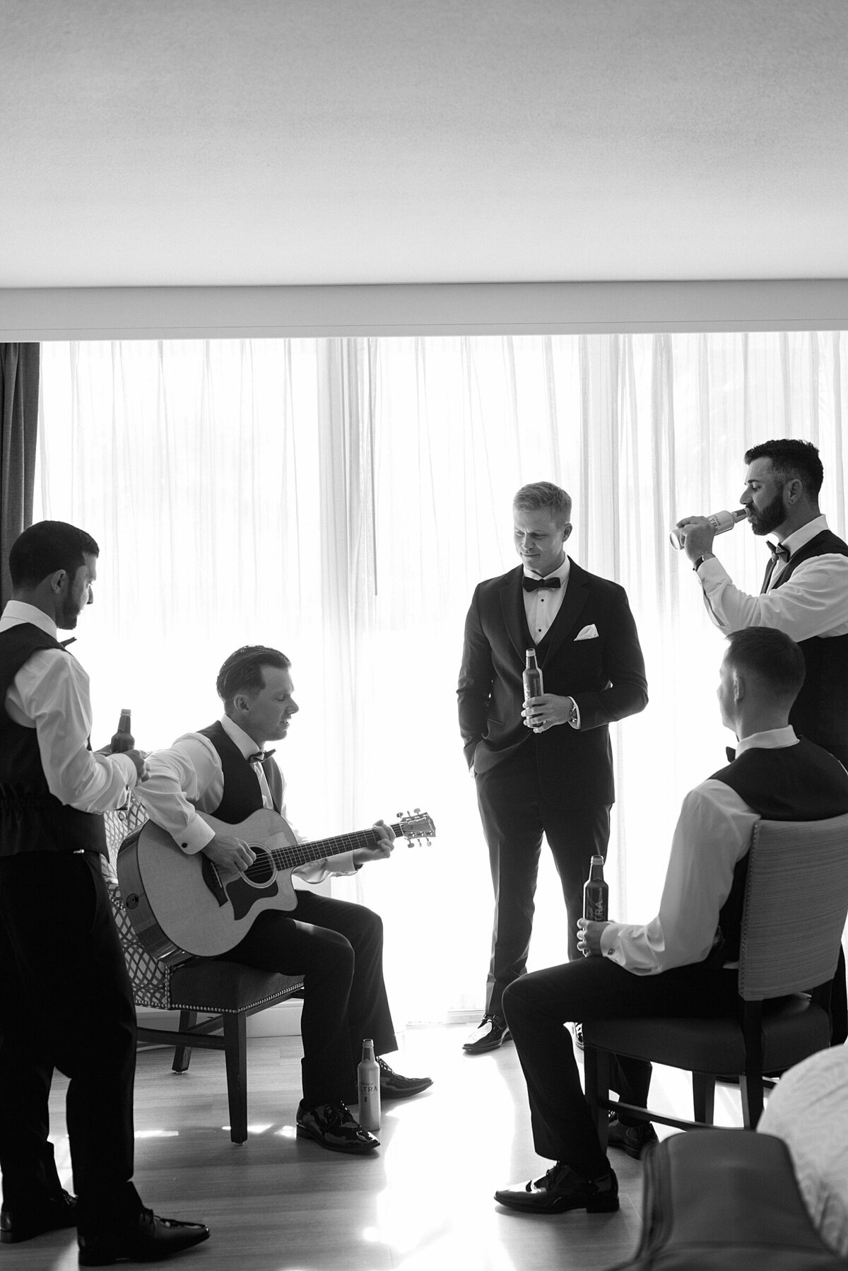 Lido-Beach-Resort-Wedding_0015