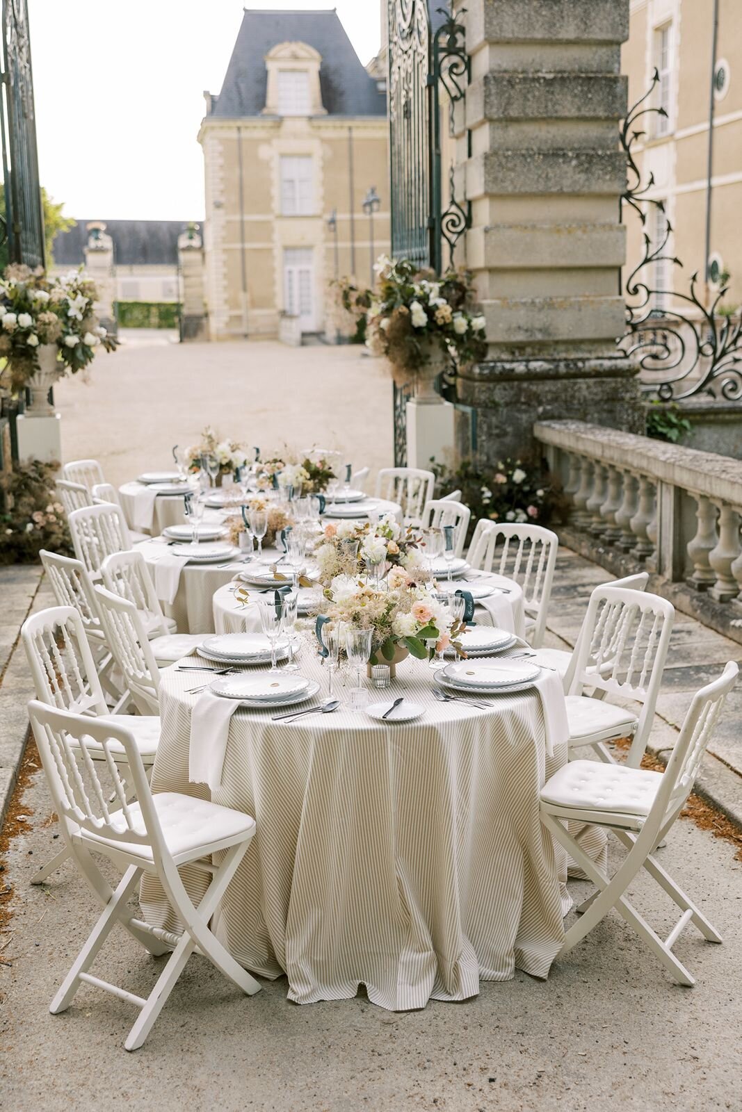 Chateau de Jalesnes Wedding Reception