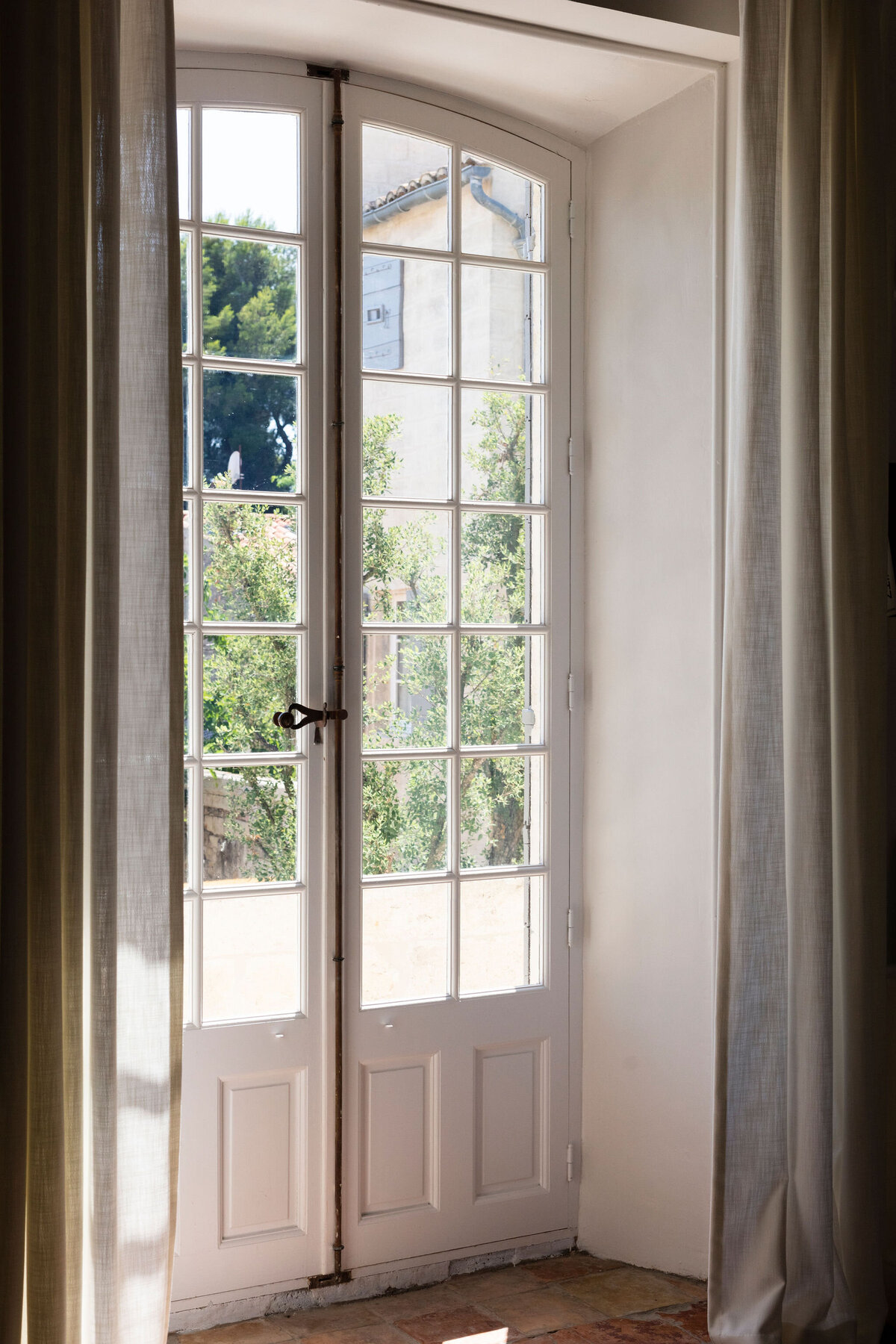 SUITE2_052