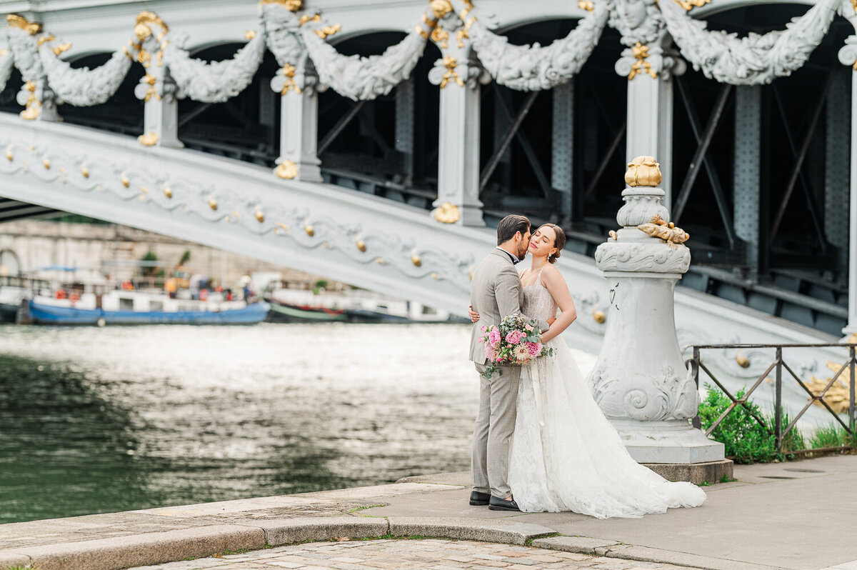 Seine-River-Bride-and-Groom-1