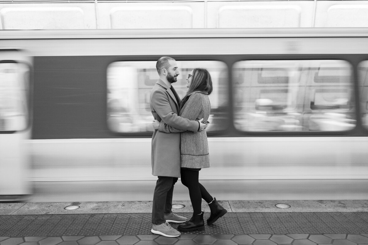 engagement-photo-session-metro-tidal-basin-washington-dc-107