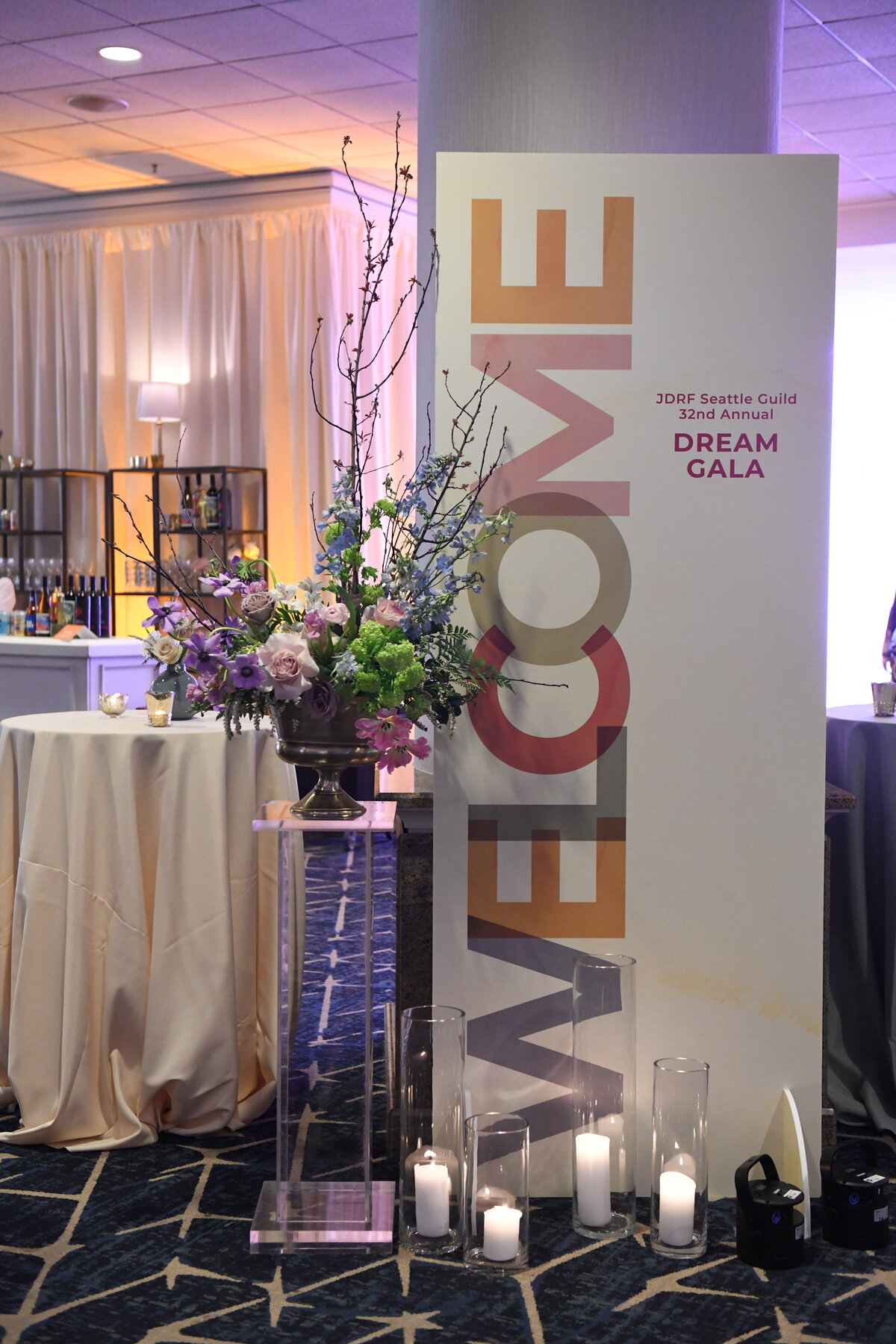 Fundraiser-Gala-Sheraton-Flora-Nova-Design-Seattle-00028