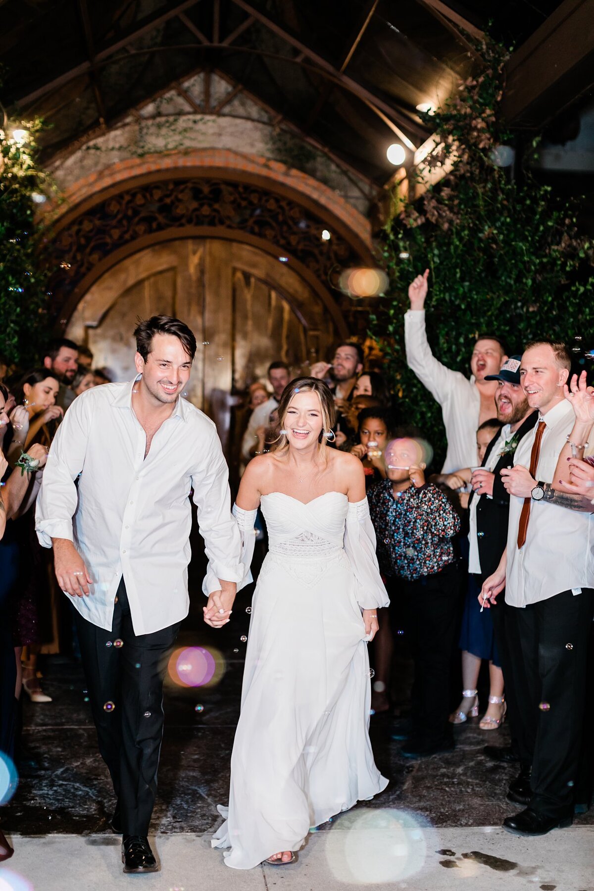 westernrootsandfallromancemorganandjimmysoldedobbinstationwedding99