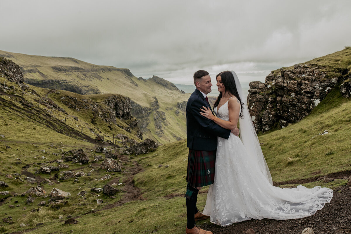 Liminal-Wonderland-Scottish-Skye-Wedding-Photographer044