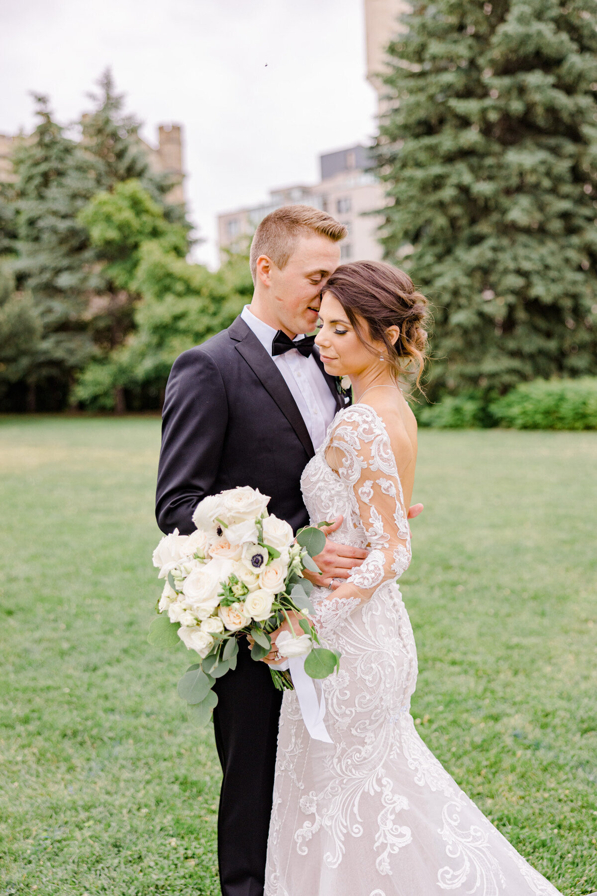 hannah-braden-ottawa-wedding-shaw-centre-2023-111