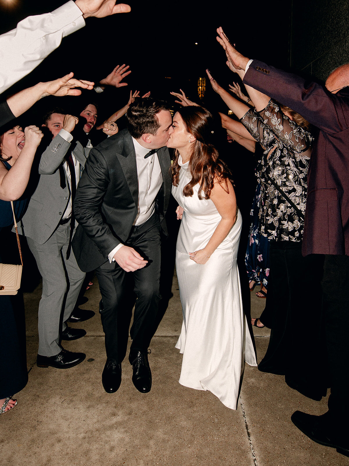 2024-04-20_Vittoria+NicholasBertlingWedding_MollyMurphyPhotography-90