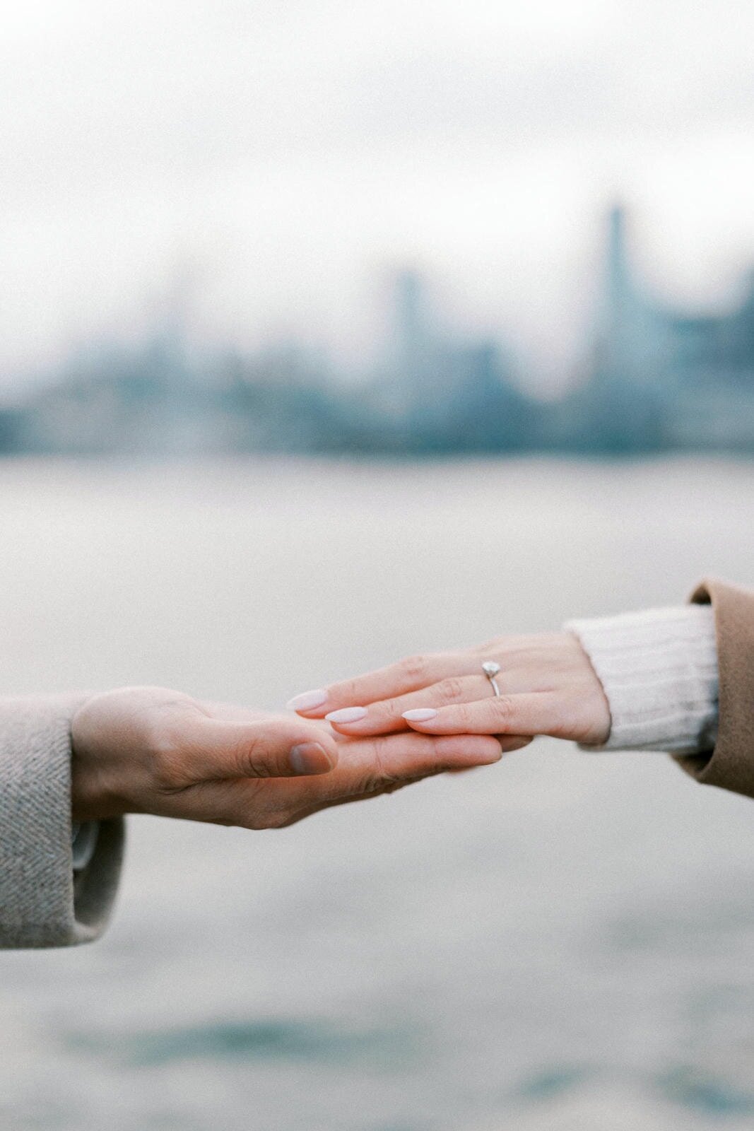 E2-Engagement-Photoshoot-in-Toronto-Vivian-and-David-2023-10-30-2500px-1086