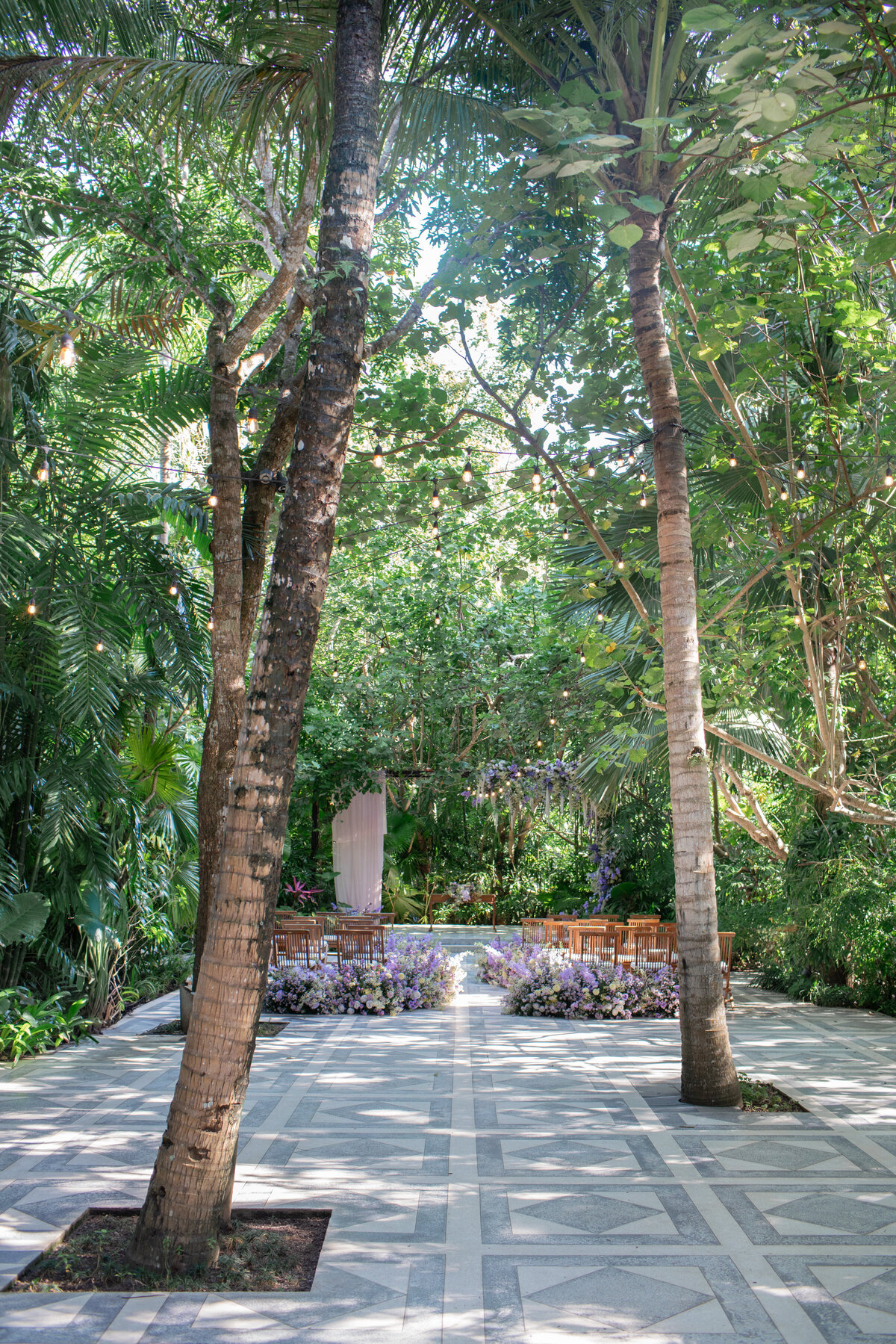 Bali Glass House Tirtha - Vicki Grafton Photography - Tropical Bali Micro Wedding Elopement Insporation-473