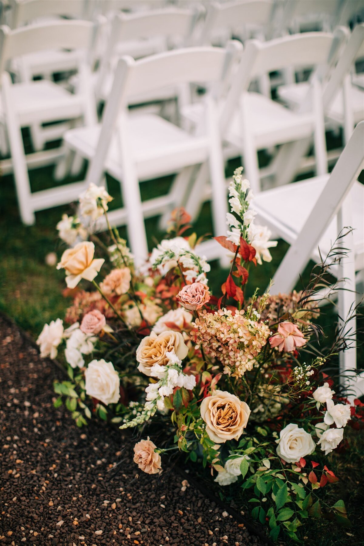grace-dom-wedding-florals-zela-events-492