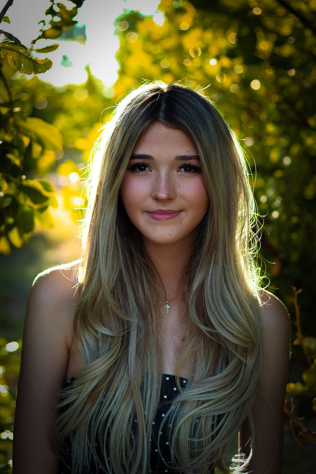 chloe senior photo 4