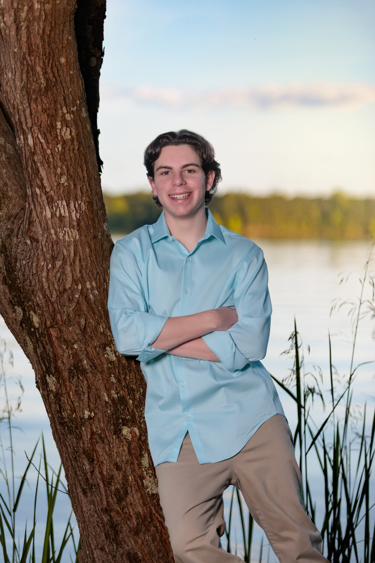 Lake in Holly Springs best place for guys senior pictures