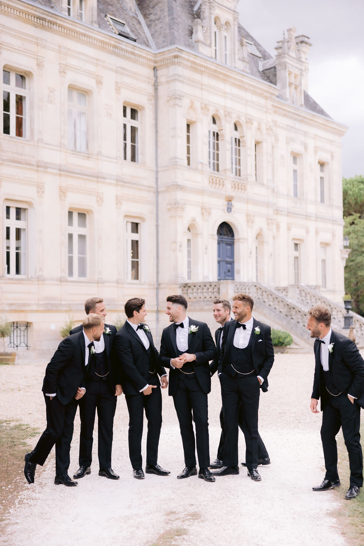 Modern_Chic_Chateau_Valouze_Destination_Wedding_Photographer-72
