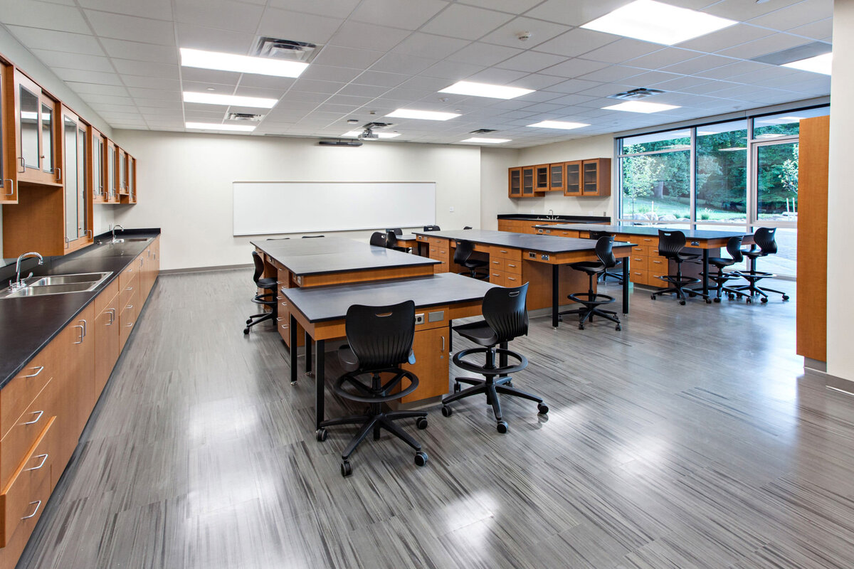Mars Hill Ferguson Health Sciences Center built by Cooper Construction - 13
