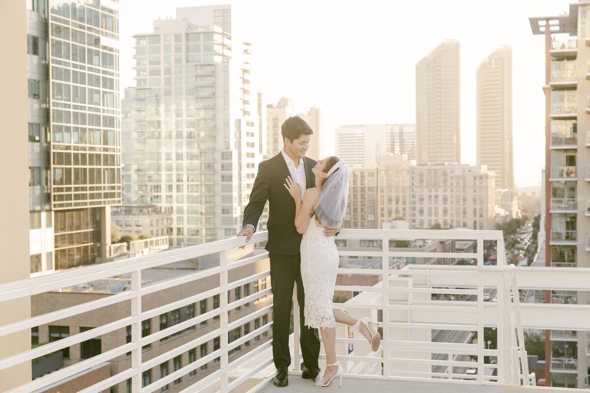 PERRUCCIPHOTO_DOWNTOWN_SAN_DIEGO_ROOFTOP_ENGAGEMENT_7