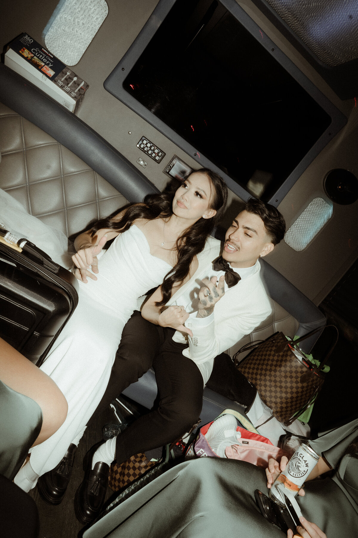 a&t_wed-505