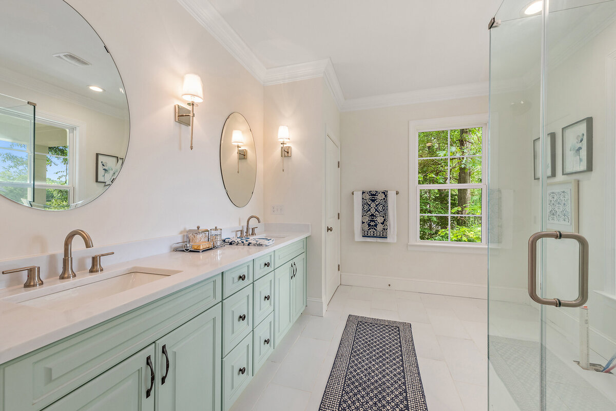 Modern bathroom design