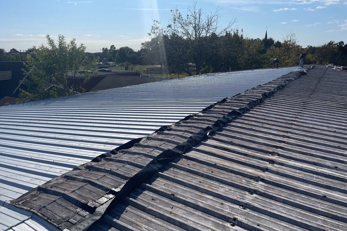 commercial metal roof repair tomball