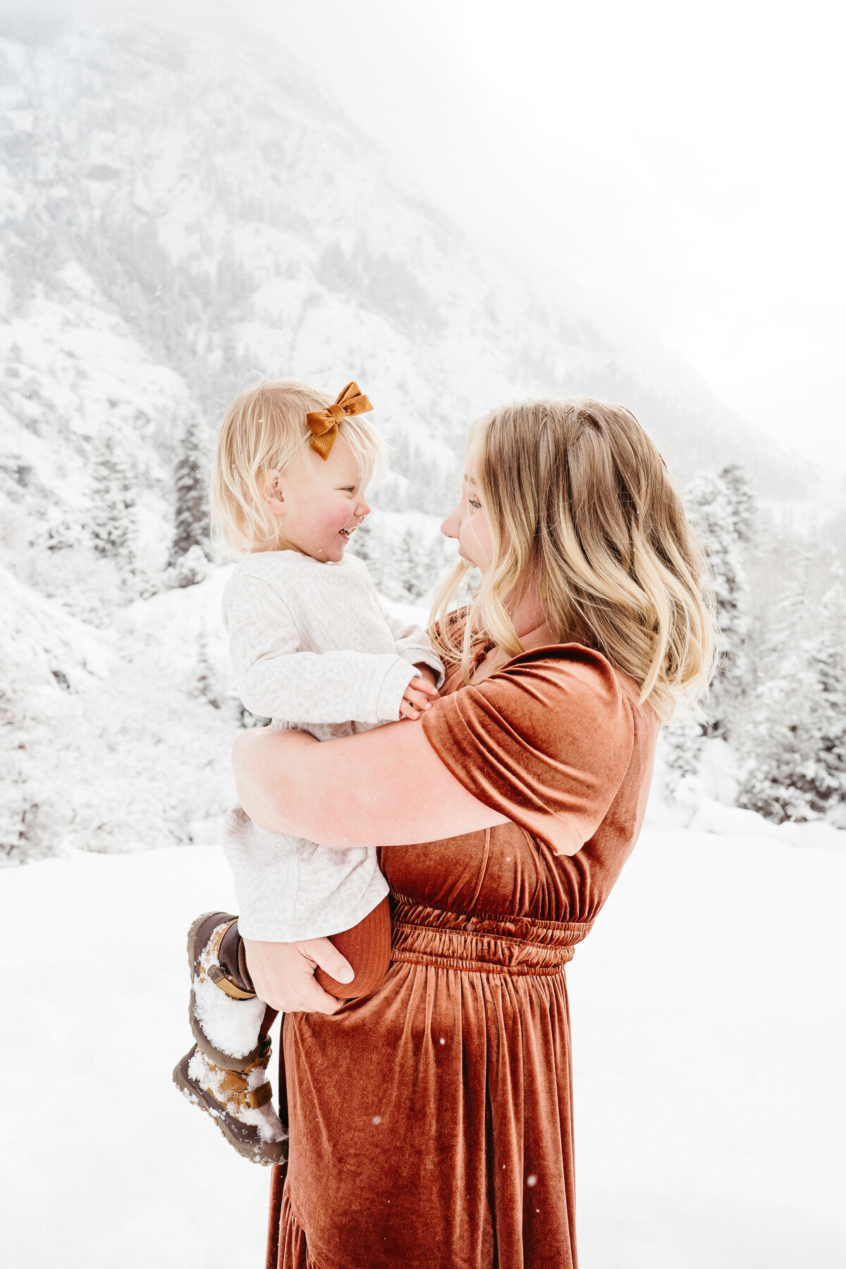 Sam-Murch-Photography-Ouray-Colorado-Winter-Family-Photography-105